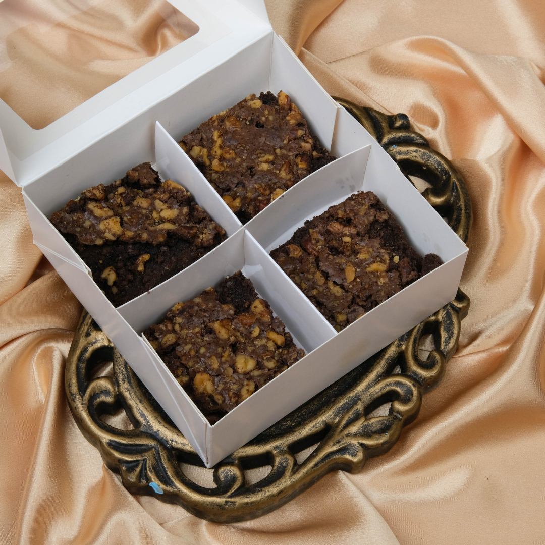 Petite Brownie Box (4 pcs)
