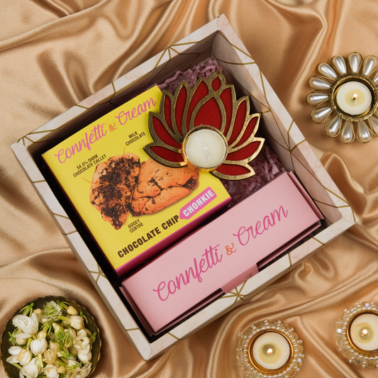 Cookie & Macaron Combo Box