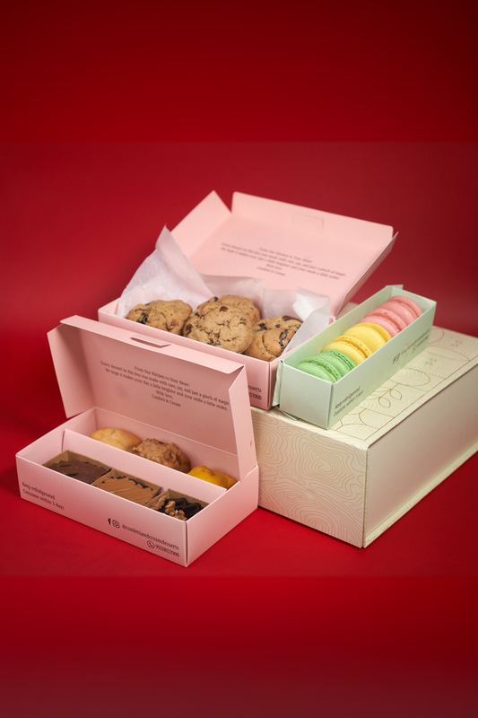 Signature Rakhi Treat Box