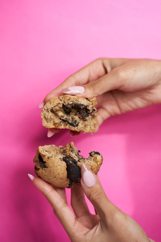 Chocolate Chip Walnut Cookie - eggless